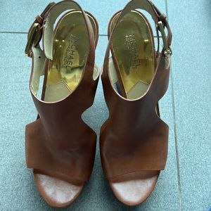 Michael Kors Josephine Wedge Sandal size 9